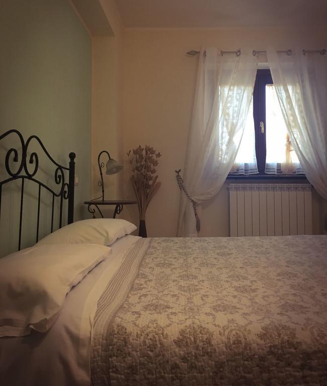 Casa Vacanze Il Castello Pescina Exterior foto